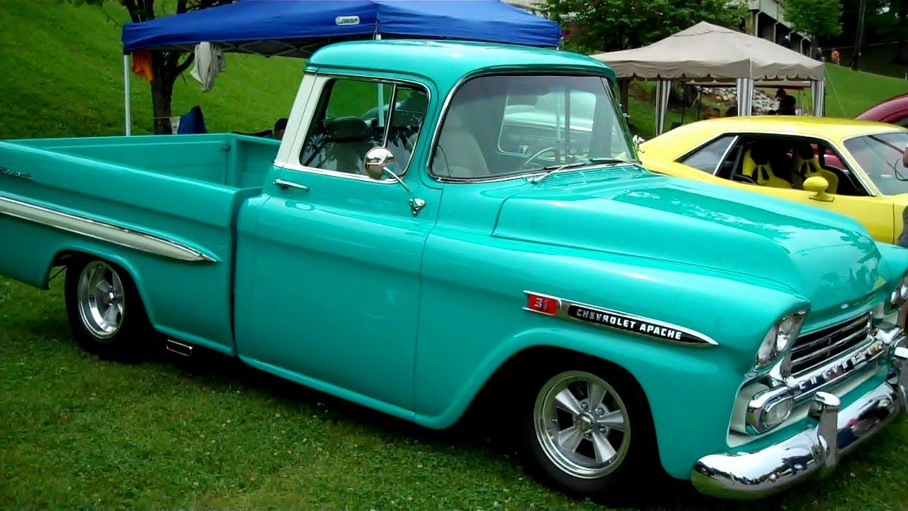 1959 Apache FleetSide