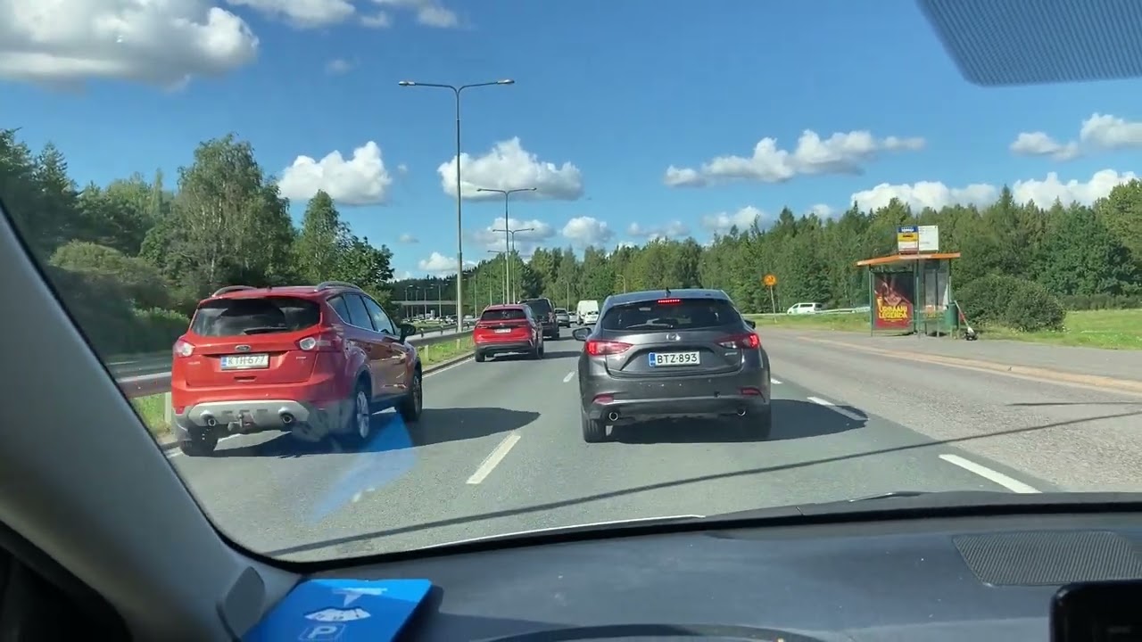 Kolari kannelmäessä, ruuhka hämeenväylällä
