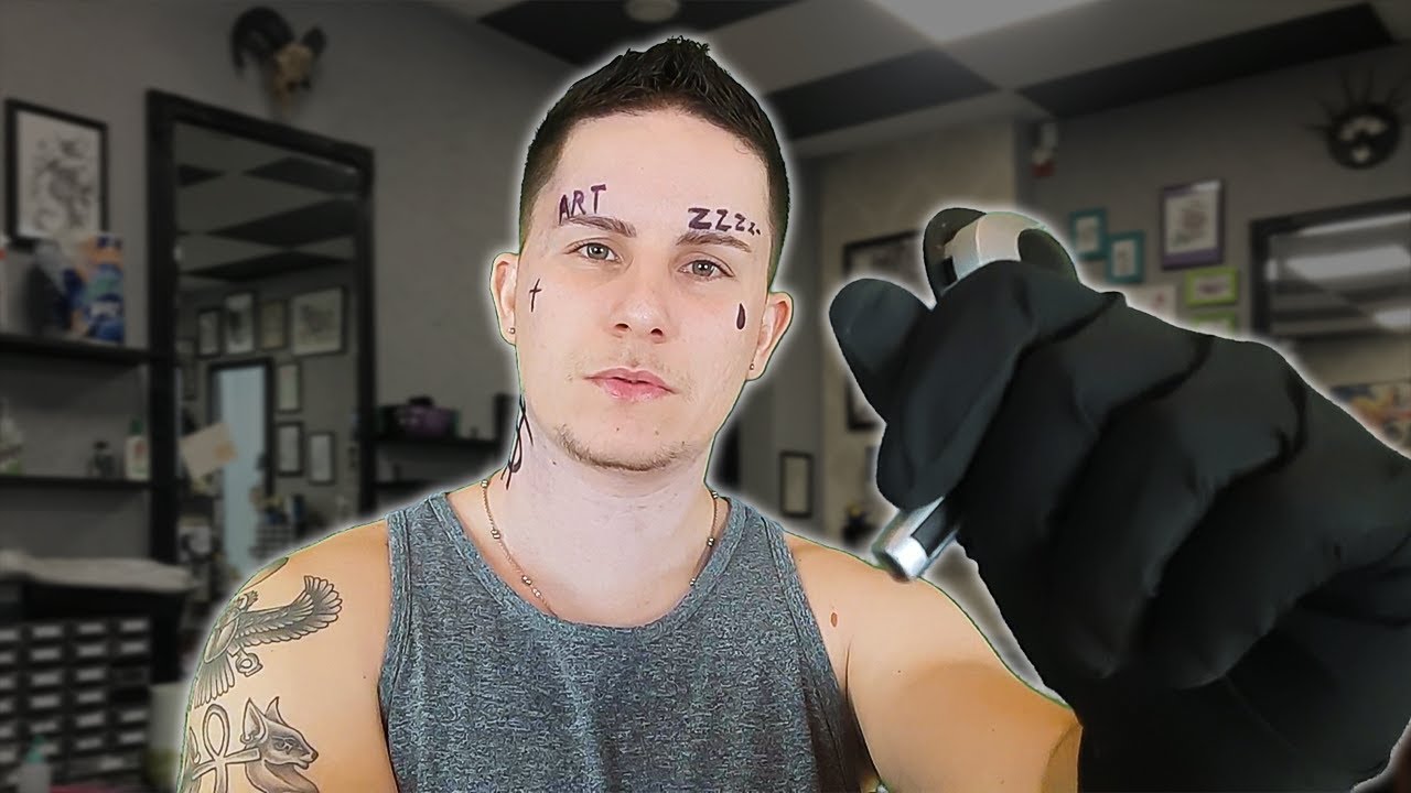 ASMR te Tatuando COM RAIVA! 😡 tatuagem mais r&aacute;pida de todas!
