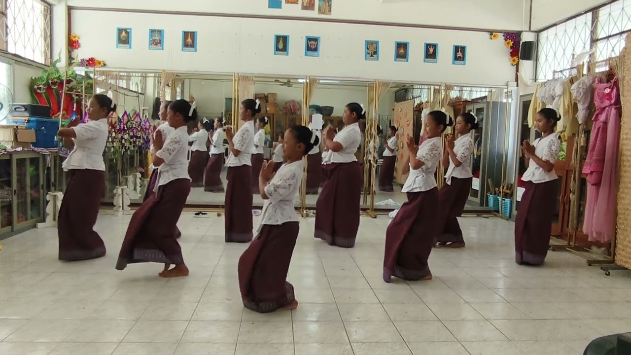 ฟ้อนบุญข้าวจี่  ต้นฉบับเพลง ณัฐพล  สระแก้ว