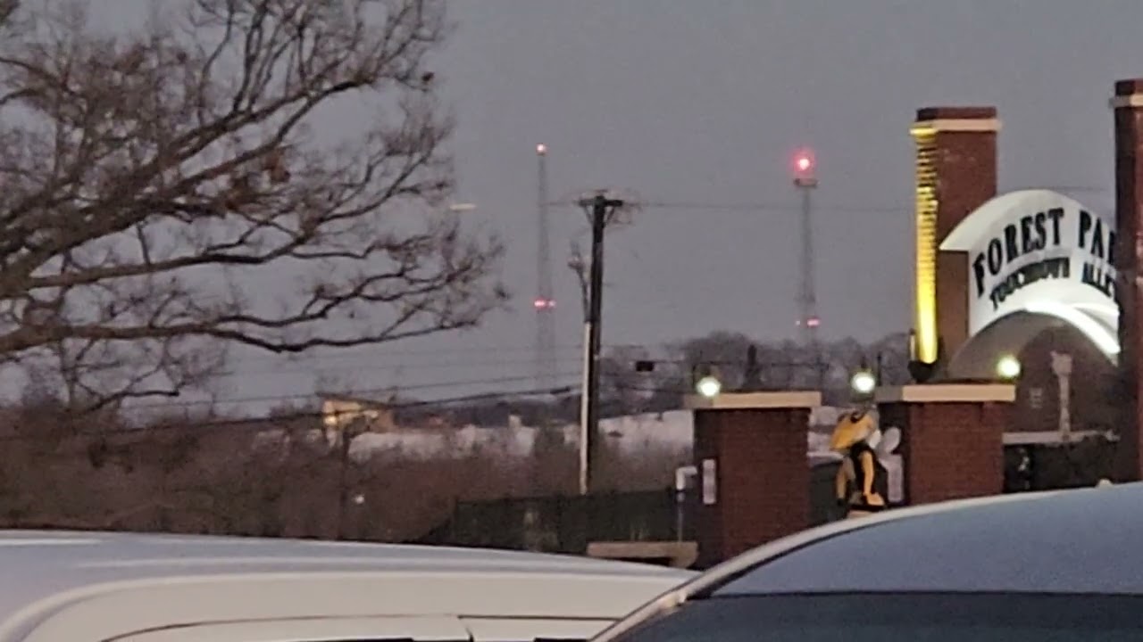 2 radio towers on night mode in Denison TX 