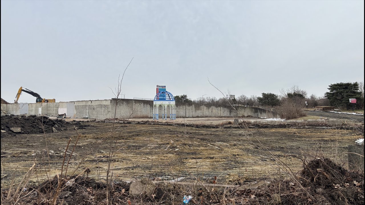 Cincinnati Mall (Forest Fair/ Cincinnati Mills) Demolition update 7