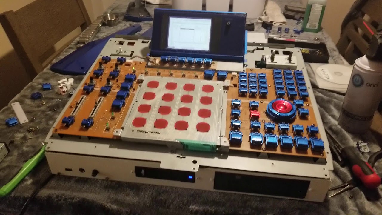 Akai MPC 4000 MPC4K WITH 1TB SATA 2.25HD+512MB+LG DVD/CD RW+CUSTOM PAINT!! 🔥🔥🤯👀👀🙌👍💪🔥🔥