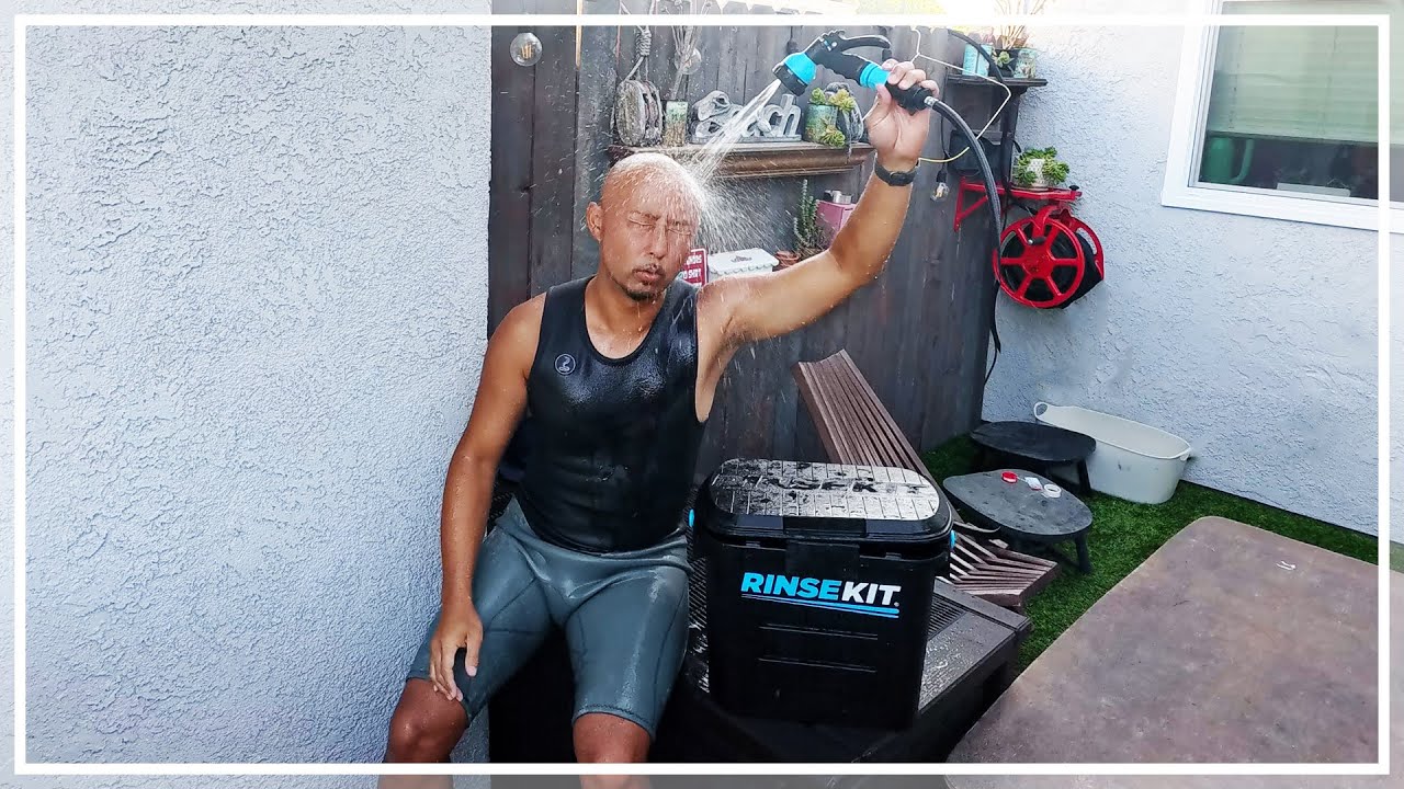 キャンプ、サーフィンで大活躍！どこでも使えるポータブルシャワーが便利すぎた【Rinse Kit】