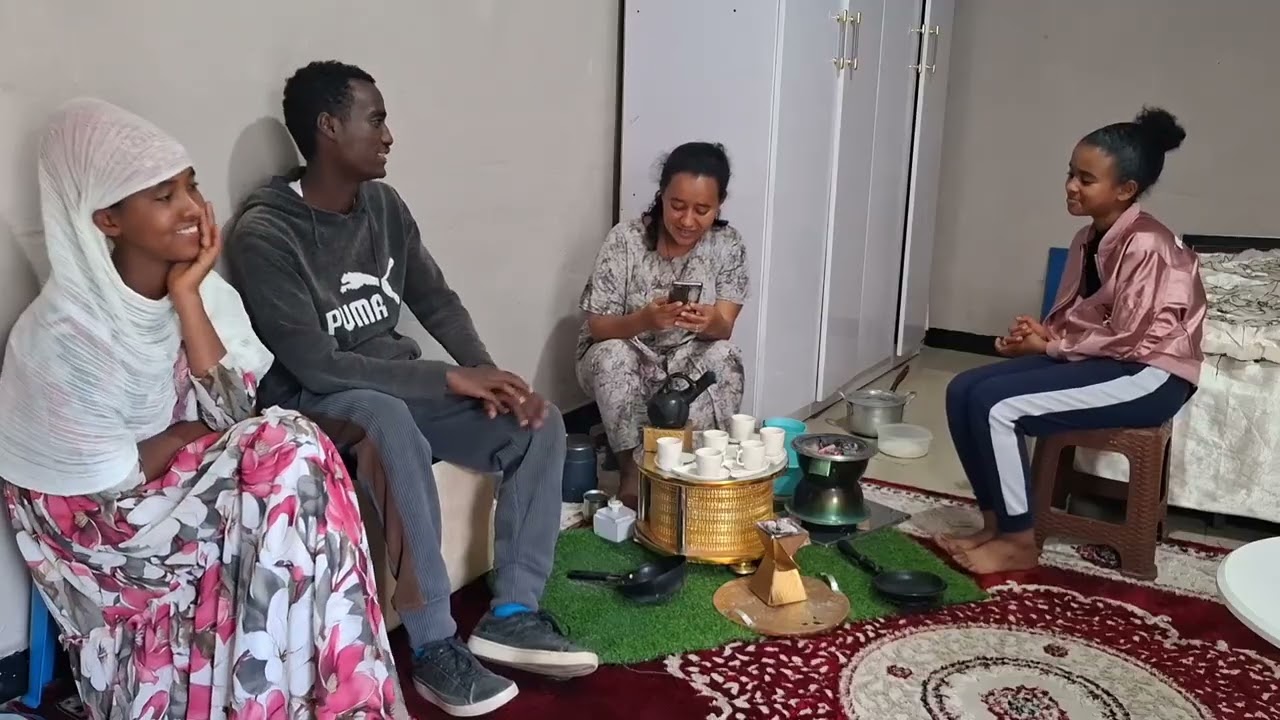 እማየ ኣባየ 🤣🤣 ፕራንክ ንሳምሪ 🙈🤣🤣🤣🤣