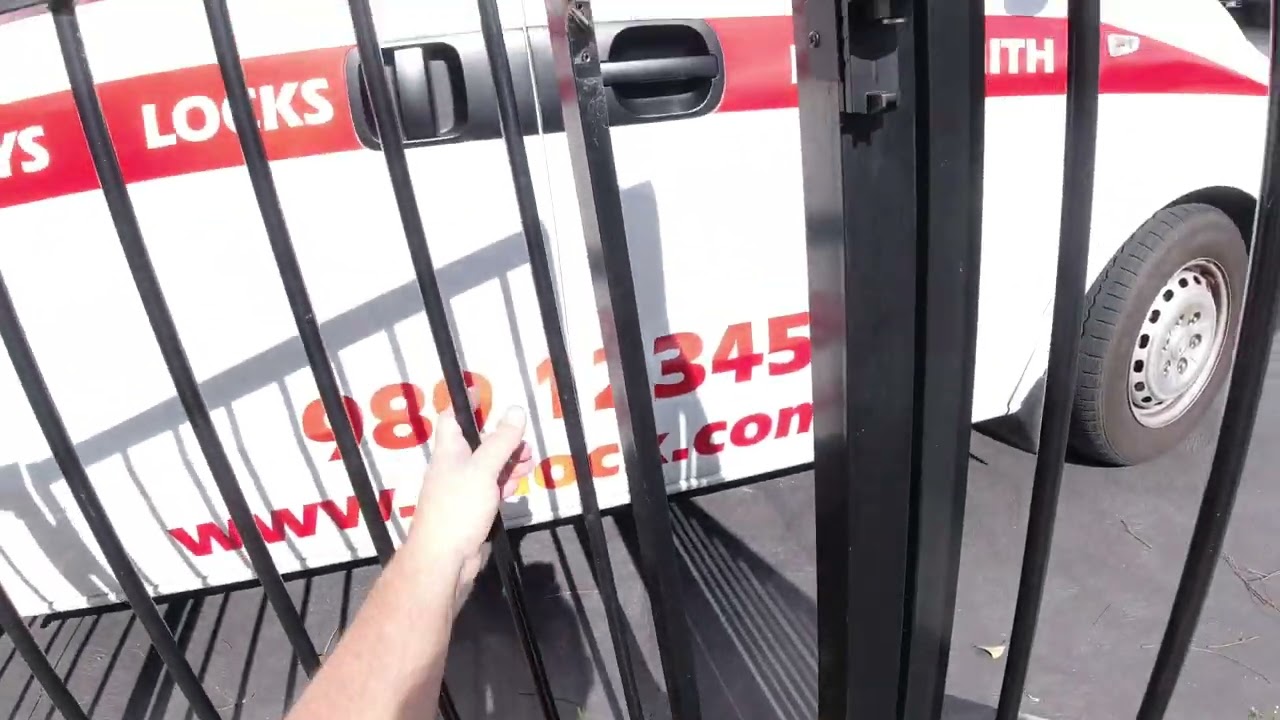 D&D TECHNOLOGIES MAGNA LATCH SAFETY POOL LOCKSMITH NORTH PARRAMATTA