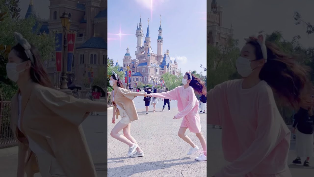 Sun Yi Han x Zhang Nan - Disneyland Moments (22.08.2021)