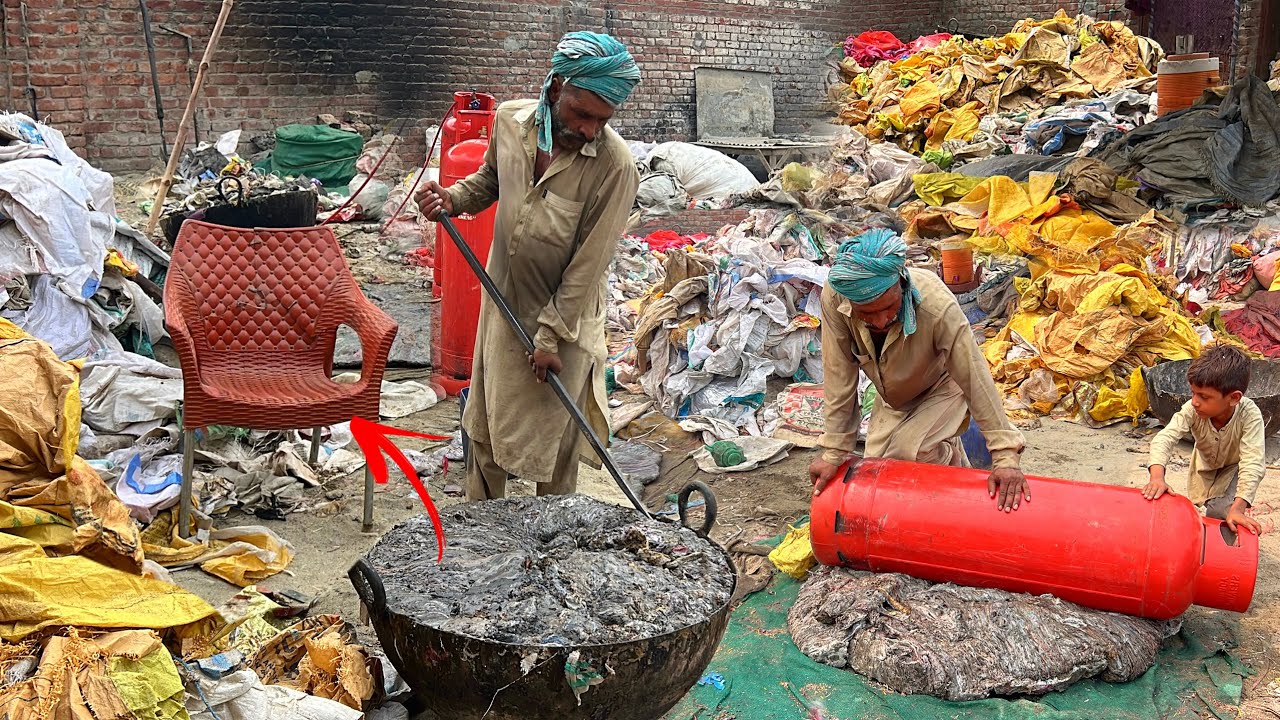 This Is How Plastic Chairs Are Made From Recycle Waste Material | Plastic Chairs Manufacturing