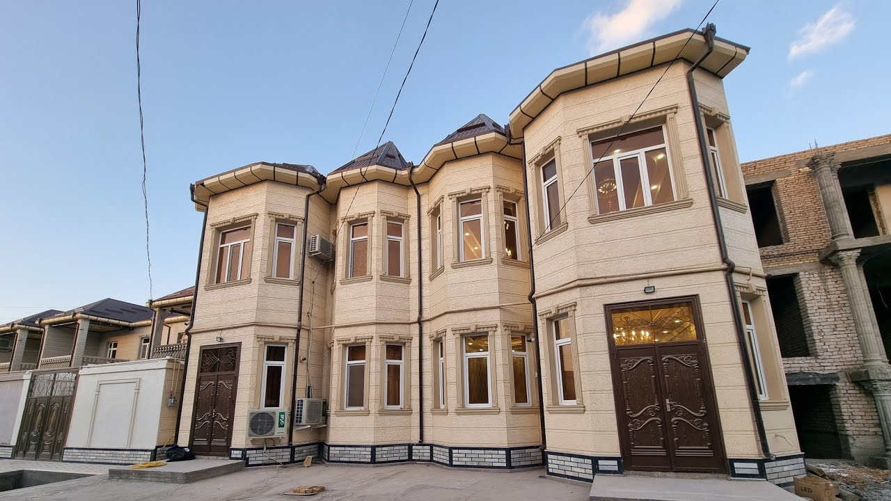 Сотилди⛔️❌️.Миллий услубда курилган 2-каватли 220м² ховли жой сотилади.☎️(88)601 70 70