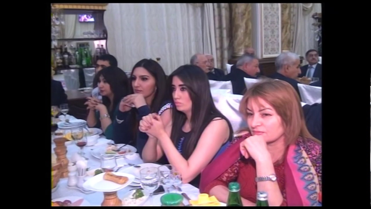 ADAU  Yeni il şənliyi 1- hissə