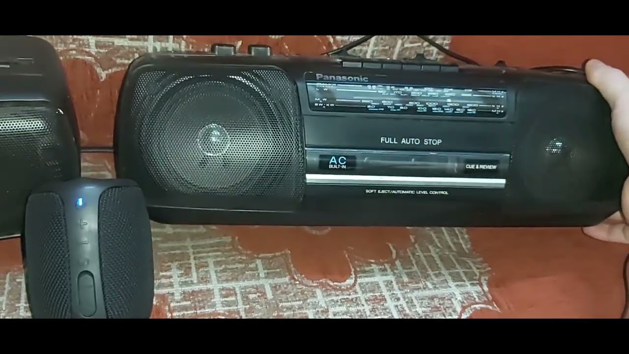 Unboxing i por&oacute;wnanie głośniczka Creative Muvo Play z Panasonikami RX -FS410 i FS420