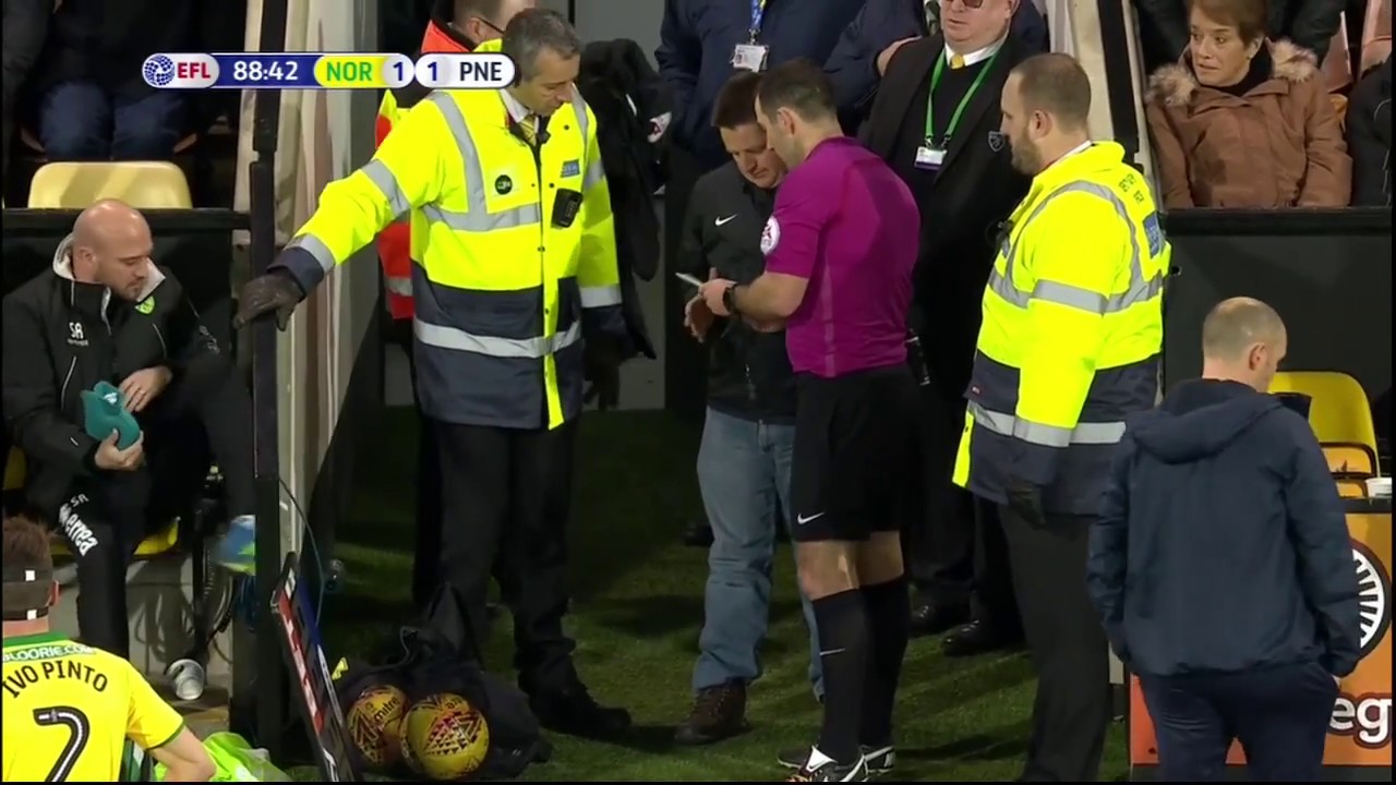 A Norwich fan replaces the referee (Football/soccer)