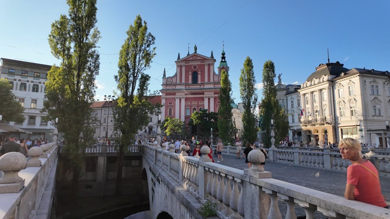 🏰 Ljubljana – vibe de poveste între castele, râuri și gastronomie locală
