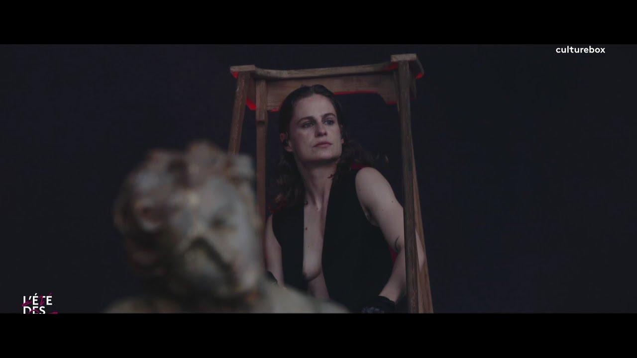 Christine and the Queens - Tears can be so soft [Live Rock en Seine - Paris 2023]