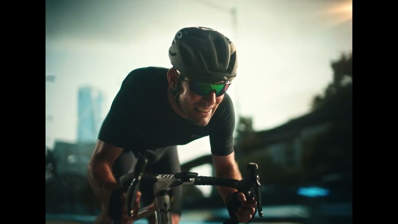 Oakley | Meet Sphaera
