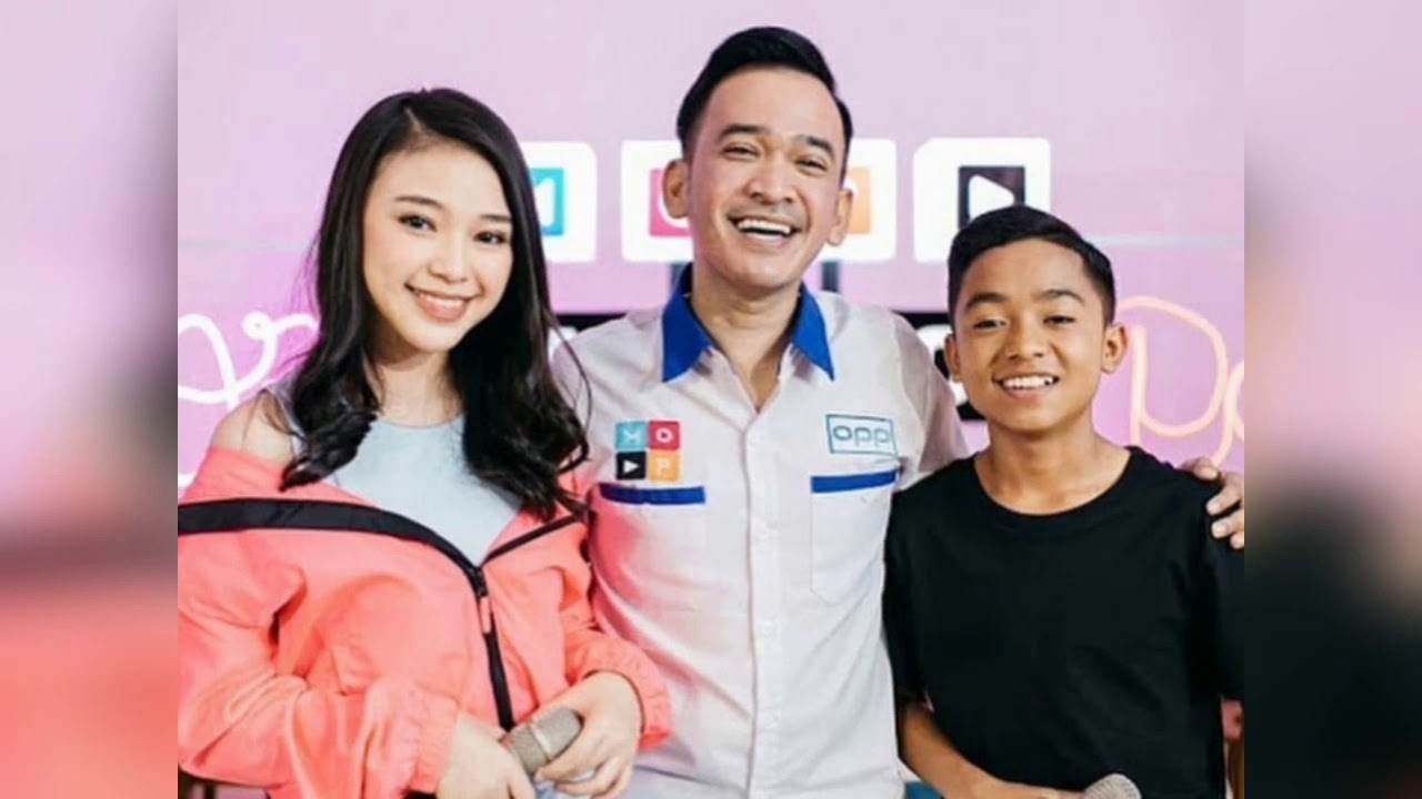 Koleksi foto Betrand Peto yg paling banyak di sukain di IG