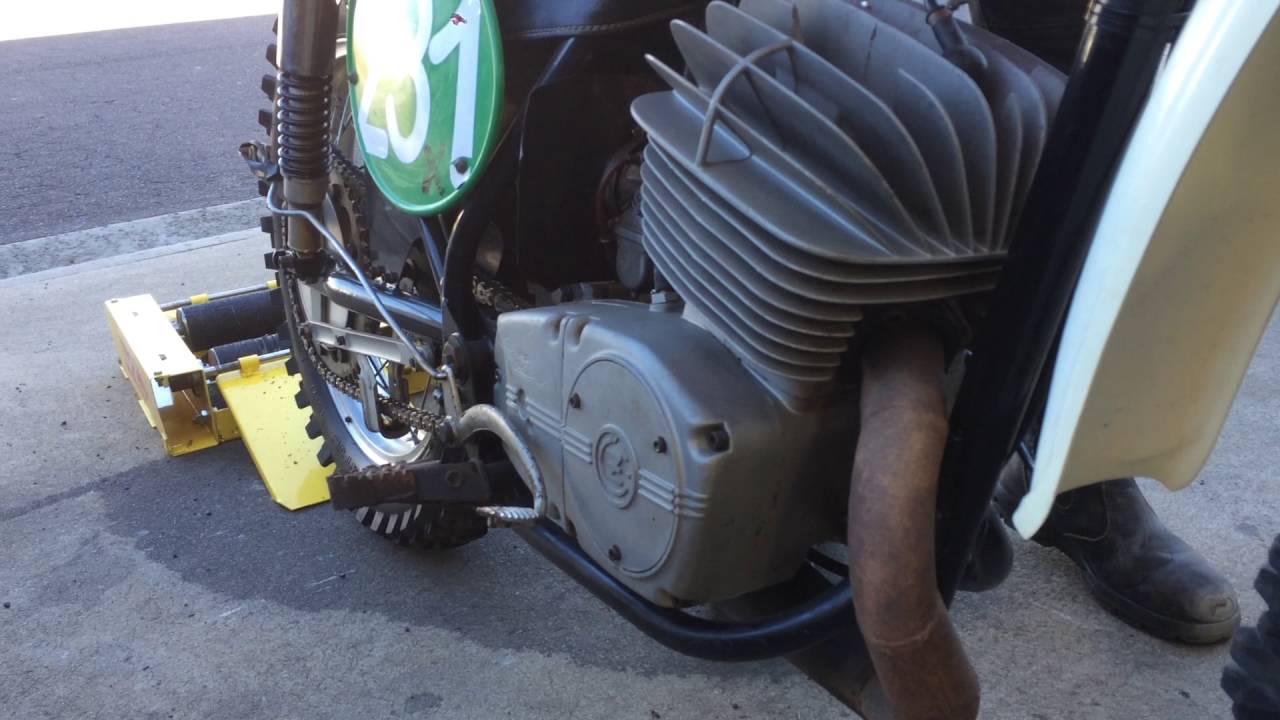 CZ 250 DIRT BIKE MOTORCYCLE CLASSIC RARE VMX 1973