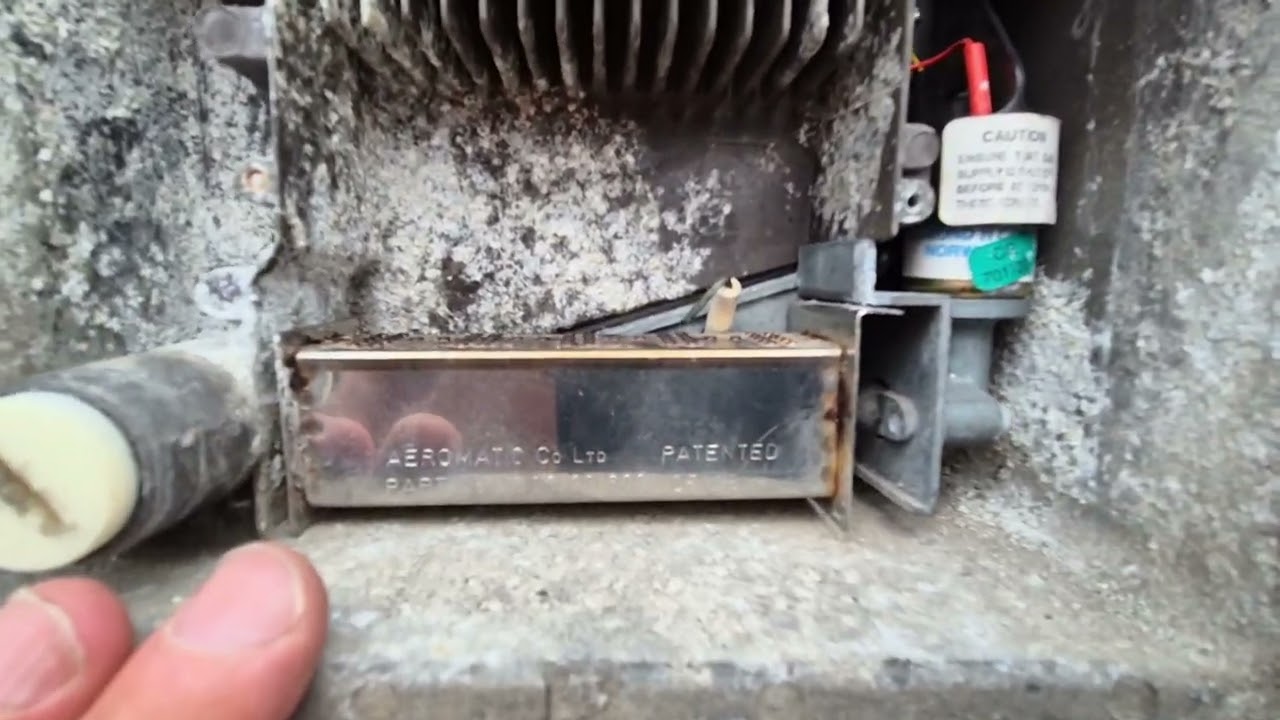Carver Cascade Rapide water heater. 1999 Autosleeper Symbol.