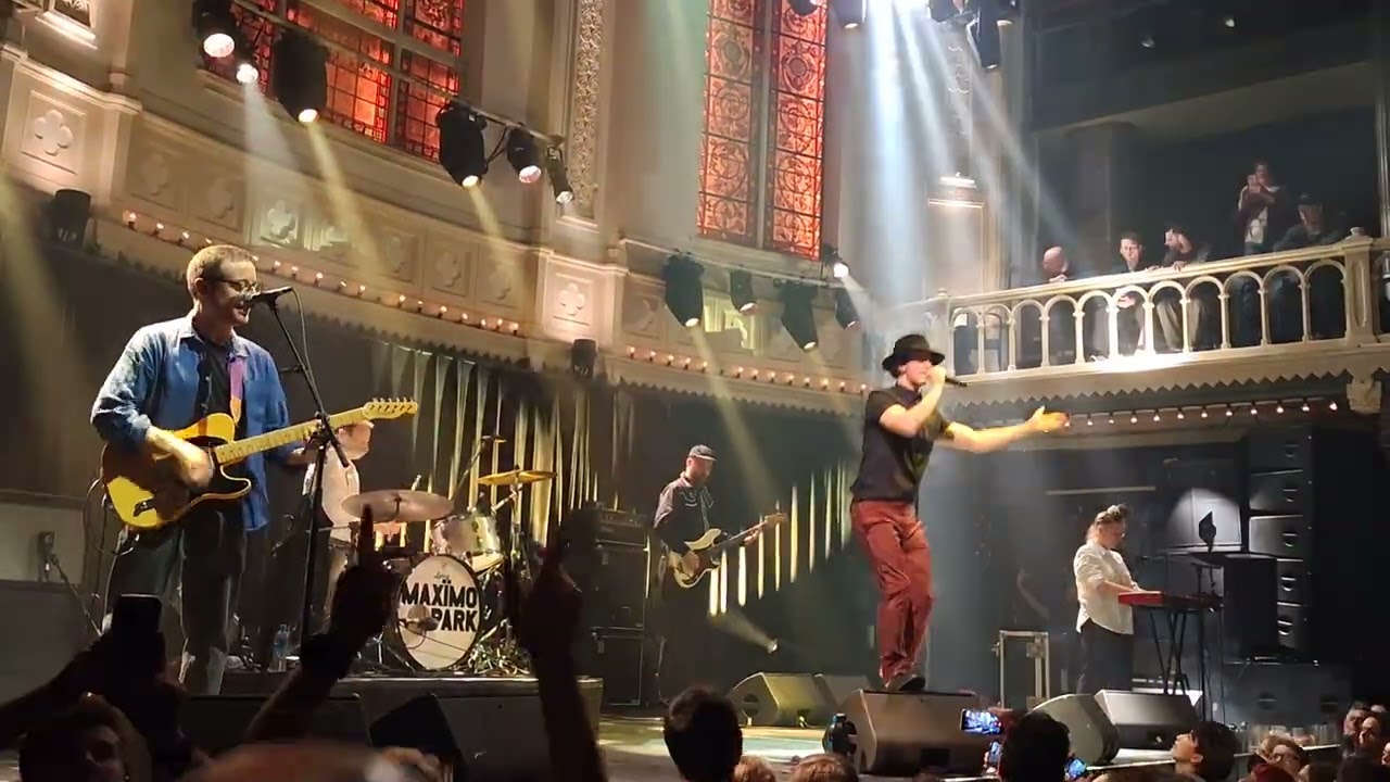 Maxïmo Park - Apply Some Pressure [Paradiso Amsterdam 7th March 2026]