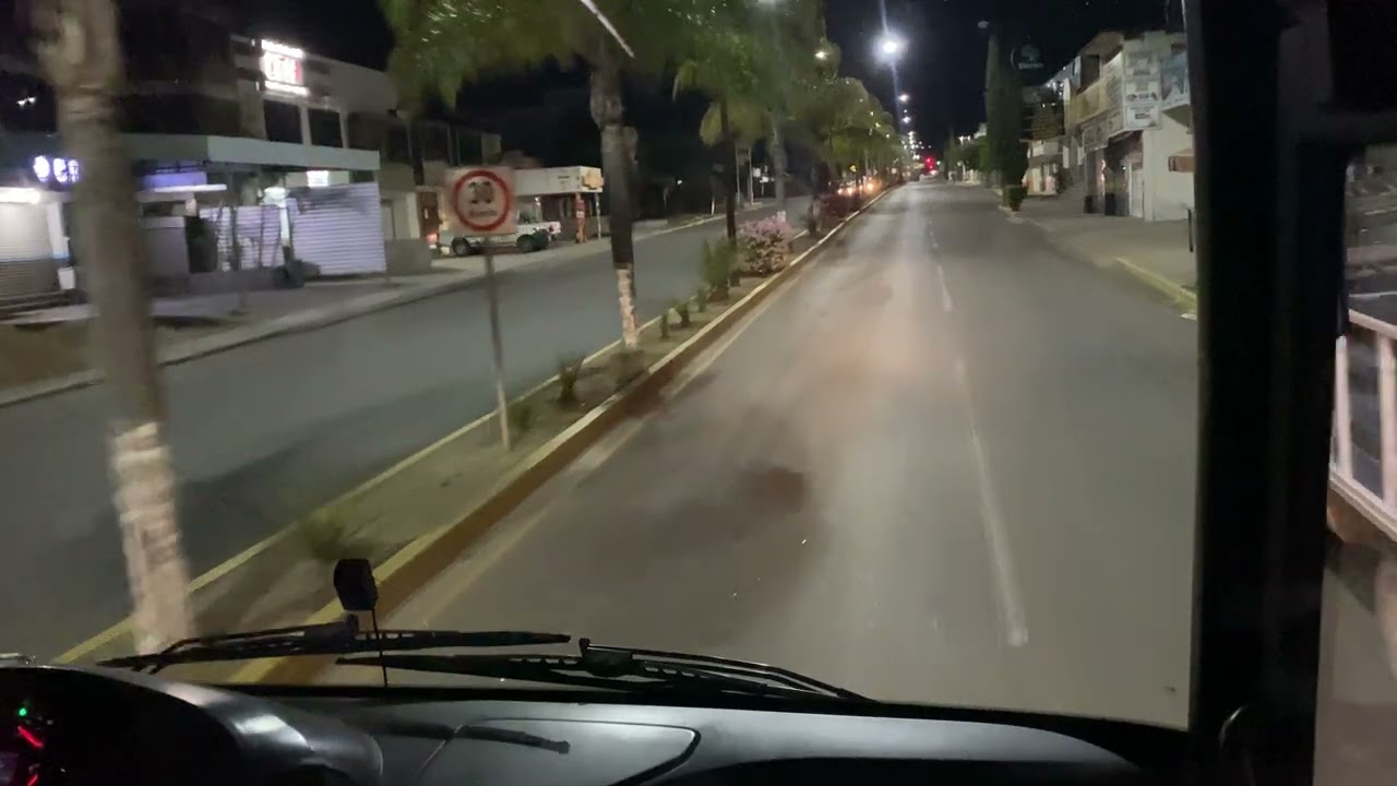 AUTOBUS OCC VOLVO 9700 SALIENDO DE HUAJUAPAN DE LÉON #occ #bus #ado