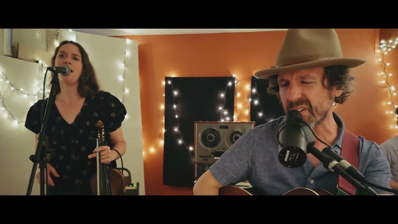 Driftwood - Get It Done (Live in the studio)