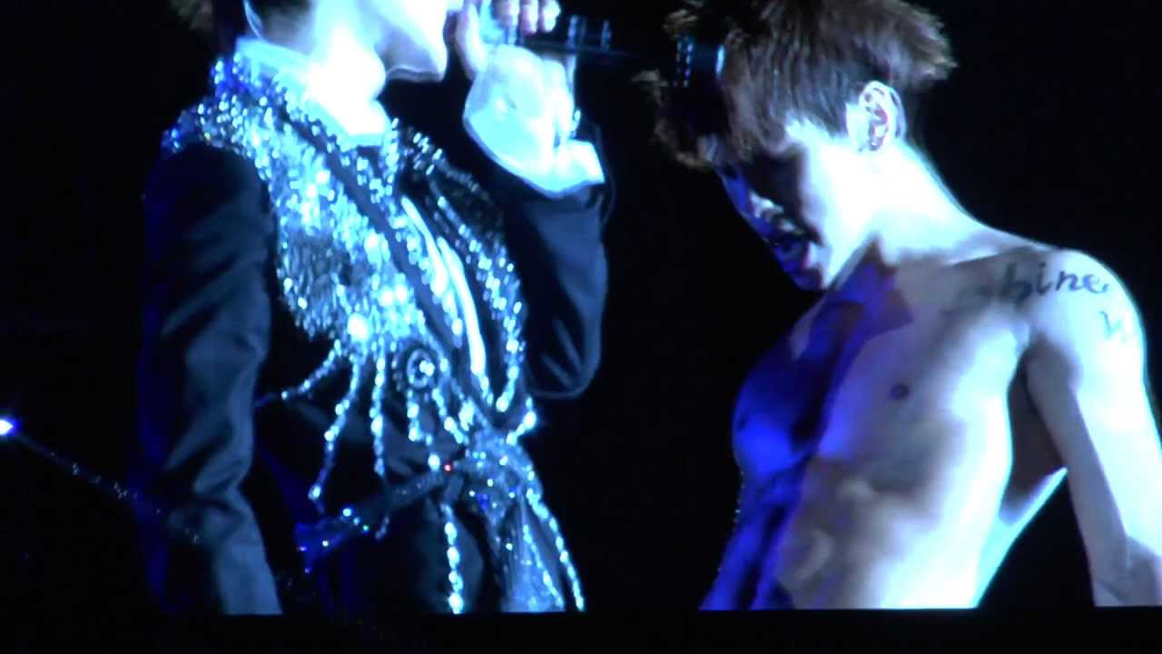 120818 SMTOWN Live World Tour III in Seoul - Jonghyun & Taemin - Internet War [Saeko2PM]