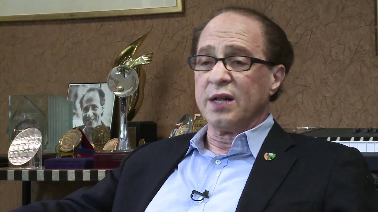 Ray Kurweil's Immortality Cocktail