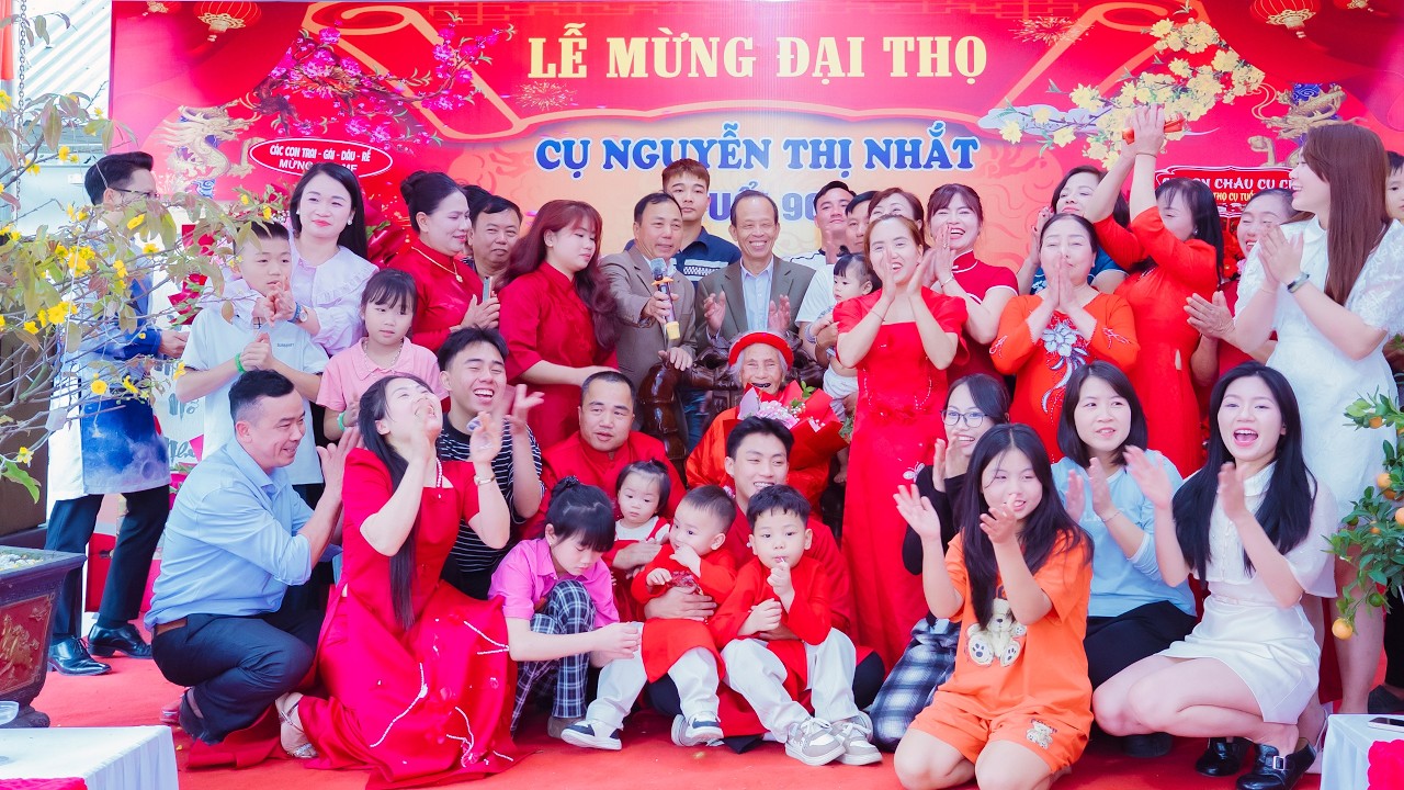 Lễ Mừng thọ Cụ: Nguyễn Thị Nhắt Tuổi 90