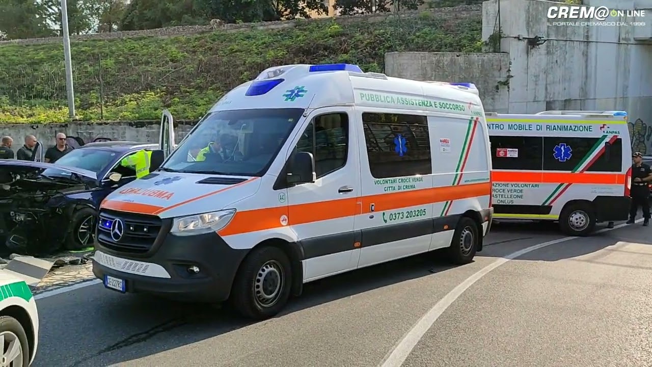 Cremaonline: Crema. Schianto al sottopasso di via Brescia, feriti due ragazzi