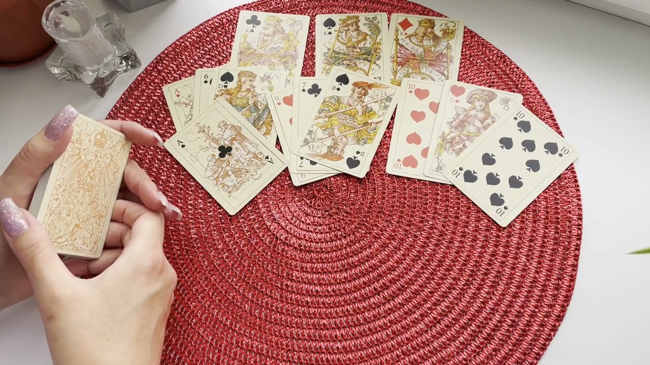 Крестовый король. Что у него в жизни происходит? Гадание на игральных картах