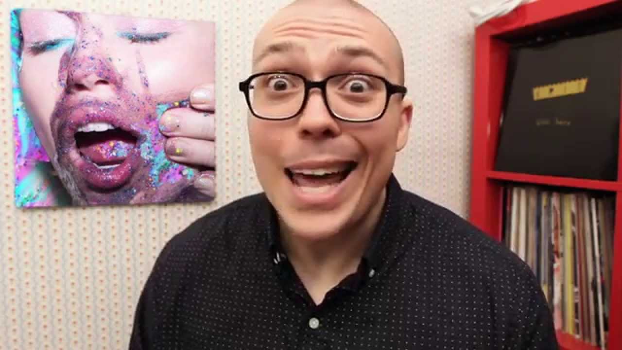 Miley Cyrus - Miley Cyrus and Her Dead Petz ALBUM REVIEW