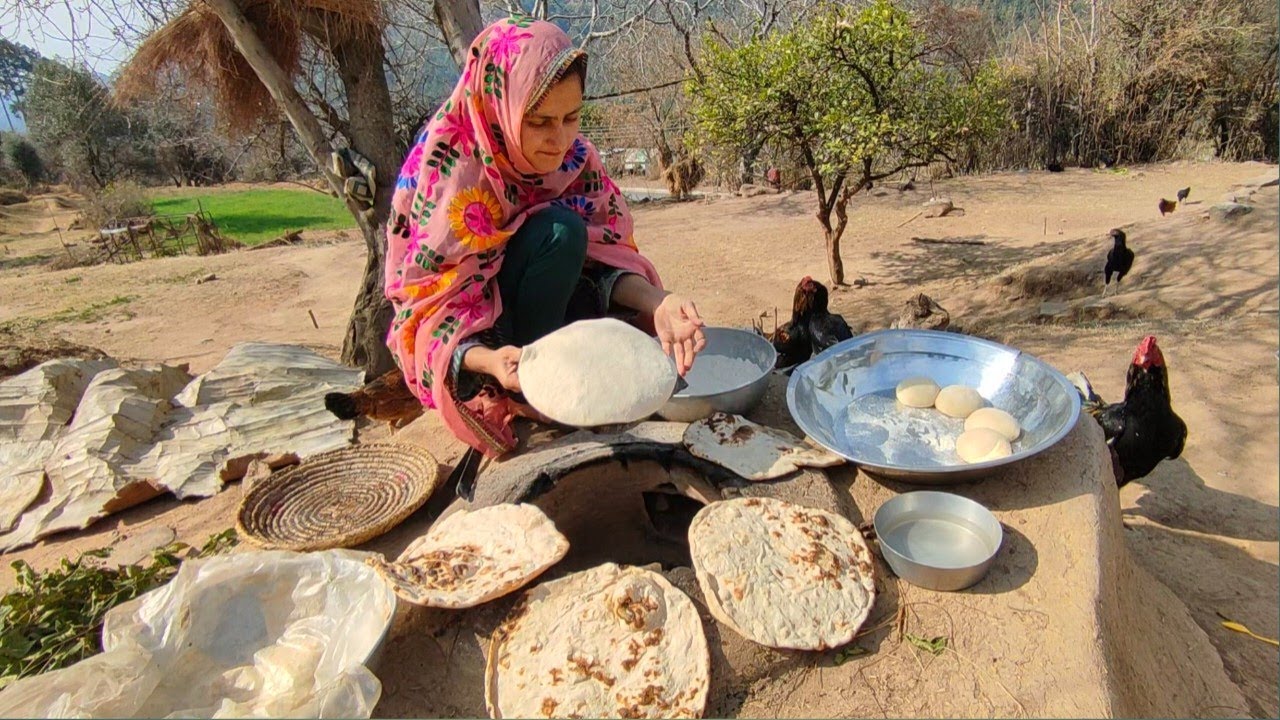 Making Lunch Cooking Eggs With Tandoori Bread| Mountain Village Life With Natural Environment | ASMR