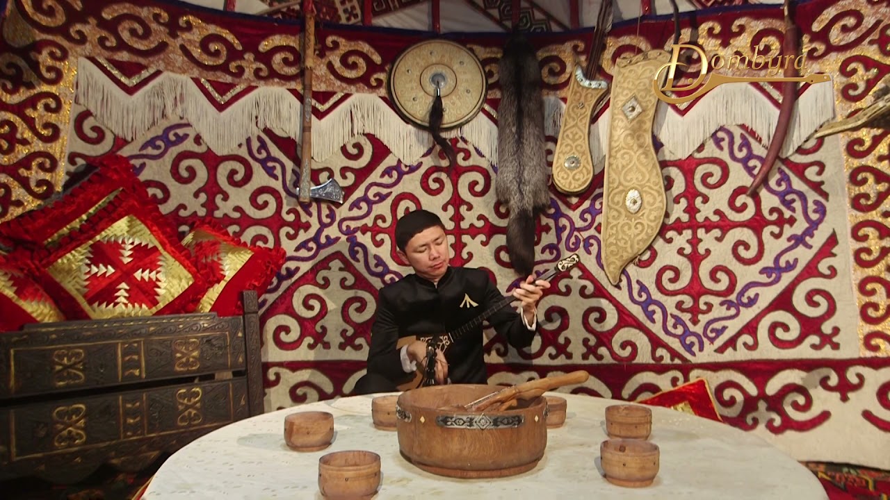 Әзидолла Есқалиев - Жастар. Орындаған: Жәнібек Жәмиев