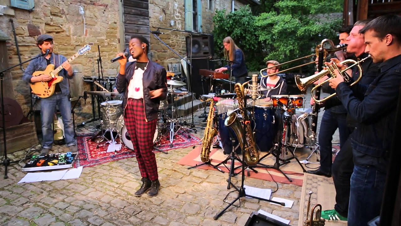 The Ruffcats feat. Ivy Quainoo - Cursed By You (The Ruffcats in Session - Episode 2)