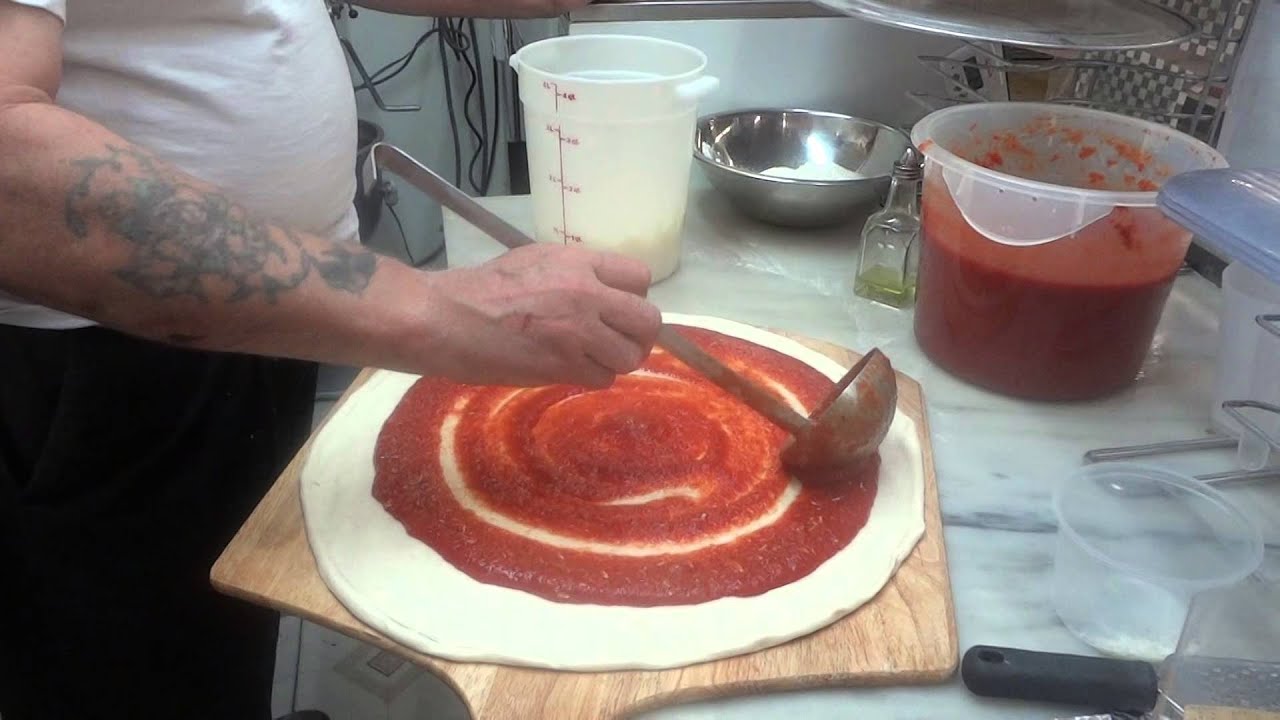 Frank Giaquinto makes a NY style pizza with my AP dough formulation