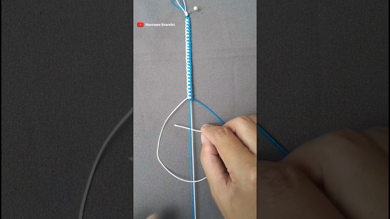 macrame bracelet two color #macramebracelet #friendshipbracelet #bracelettutorial