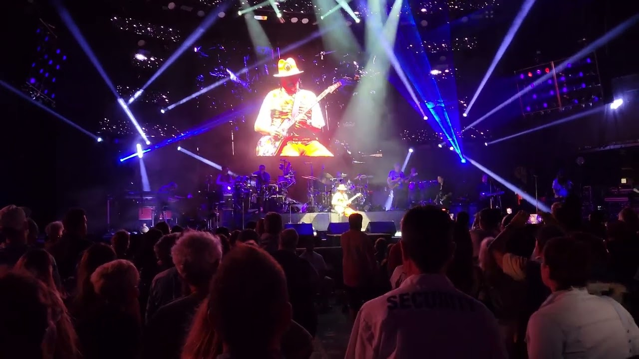 Santana - Evil Ways - Black Magic Women, & Oye cómo va -Jones Beach Theater Wantagh - 21 jullet 2024