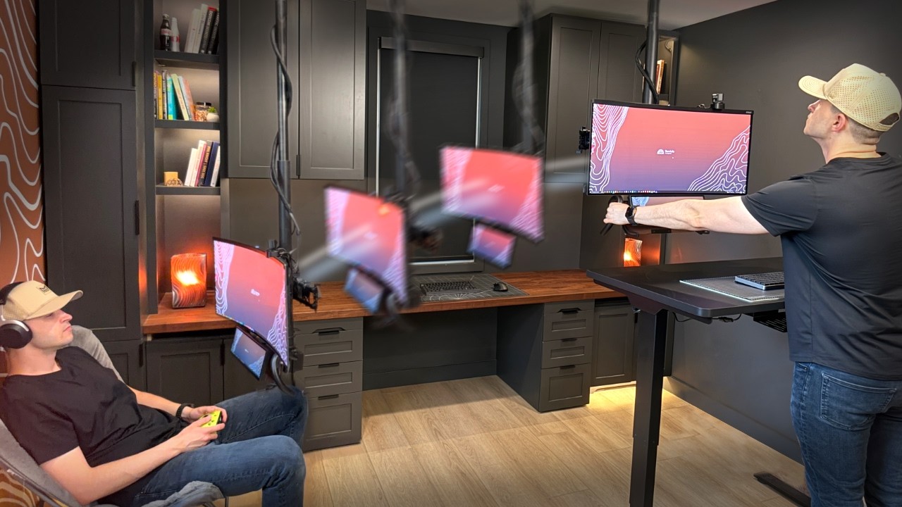 I Built a Monitor That Moves Around My Home Office