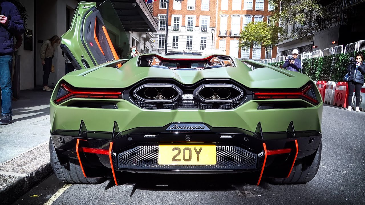 The FIRST Lamborghini Revuelto Arrived in London!