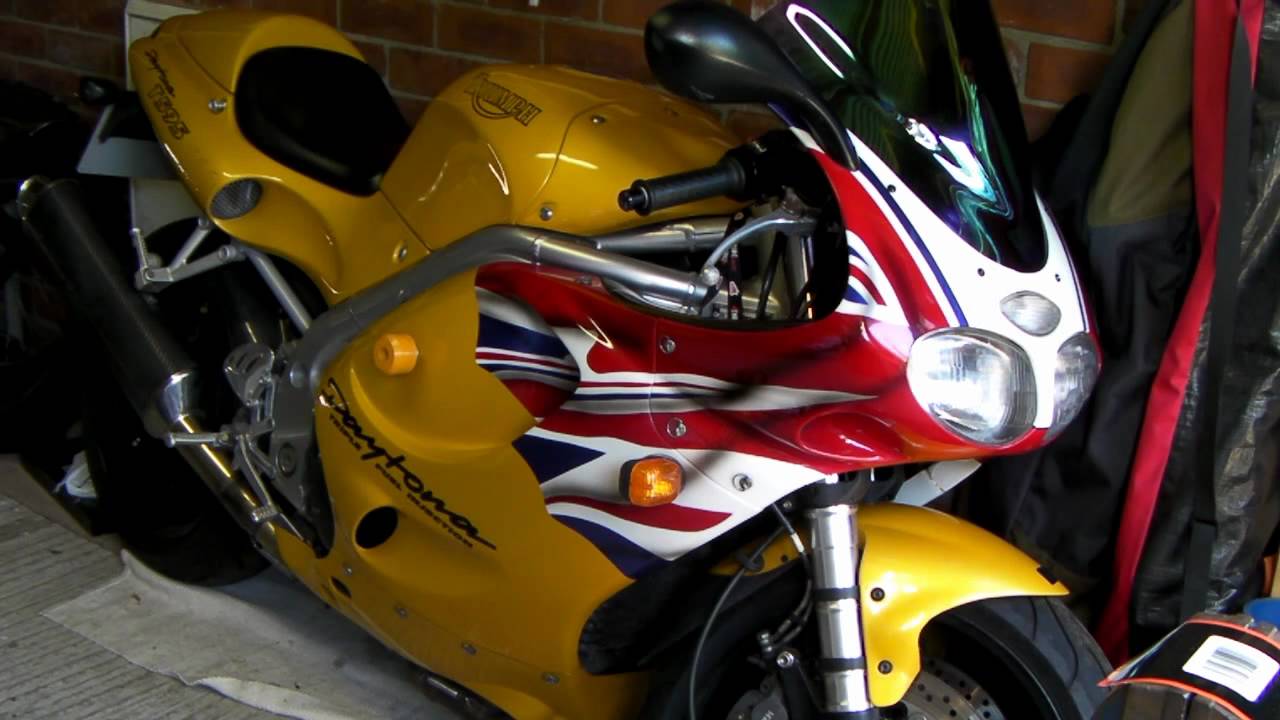 Triumph T595 Daytona 1997