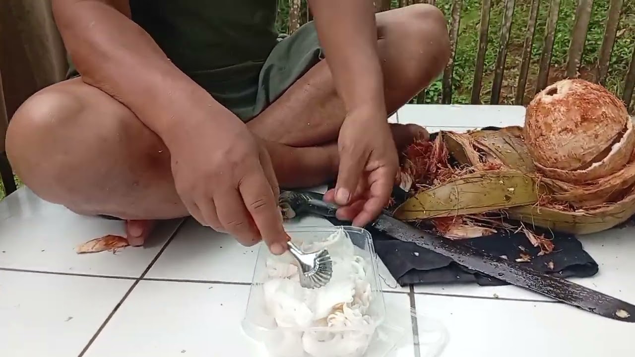 Ambil daun pisang buat bikin kue dari singkong(kehidupan di pedesaan)@