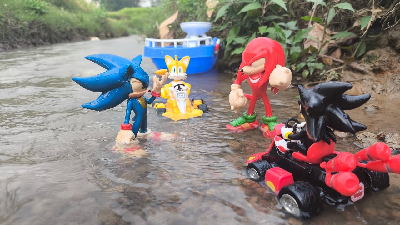 Sonic the hedgehog action figure :Sonic/knukles/Super sonic/Prime/Jaks/Were hog/Tails/Super shadow