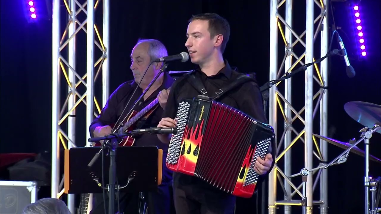 ALEXIS HERVE J ai depose quelques bruyeres ET le chacha des amis ET Oh louisiana CHAMBERET 2016