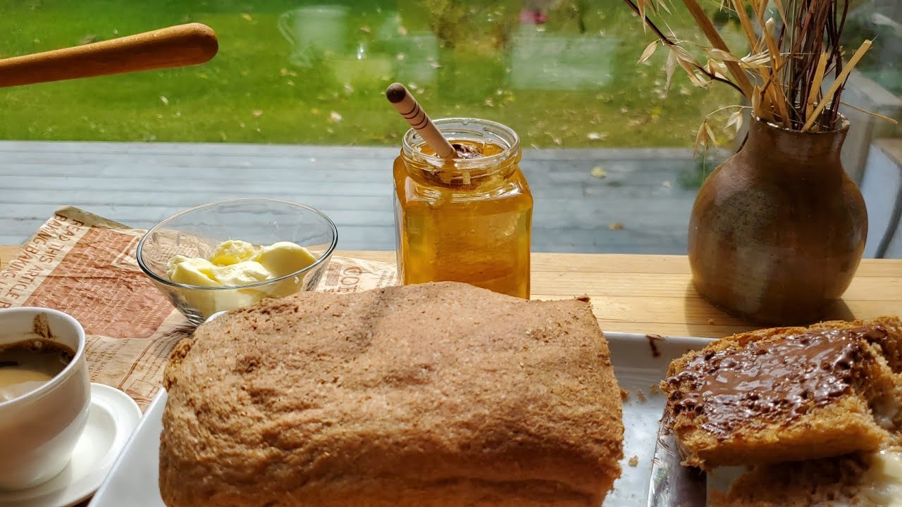 whole wheat loaf with bran توست دقيق القمح الكامل مضاف إليه النخاله)  توست لنظام الطيبات)
