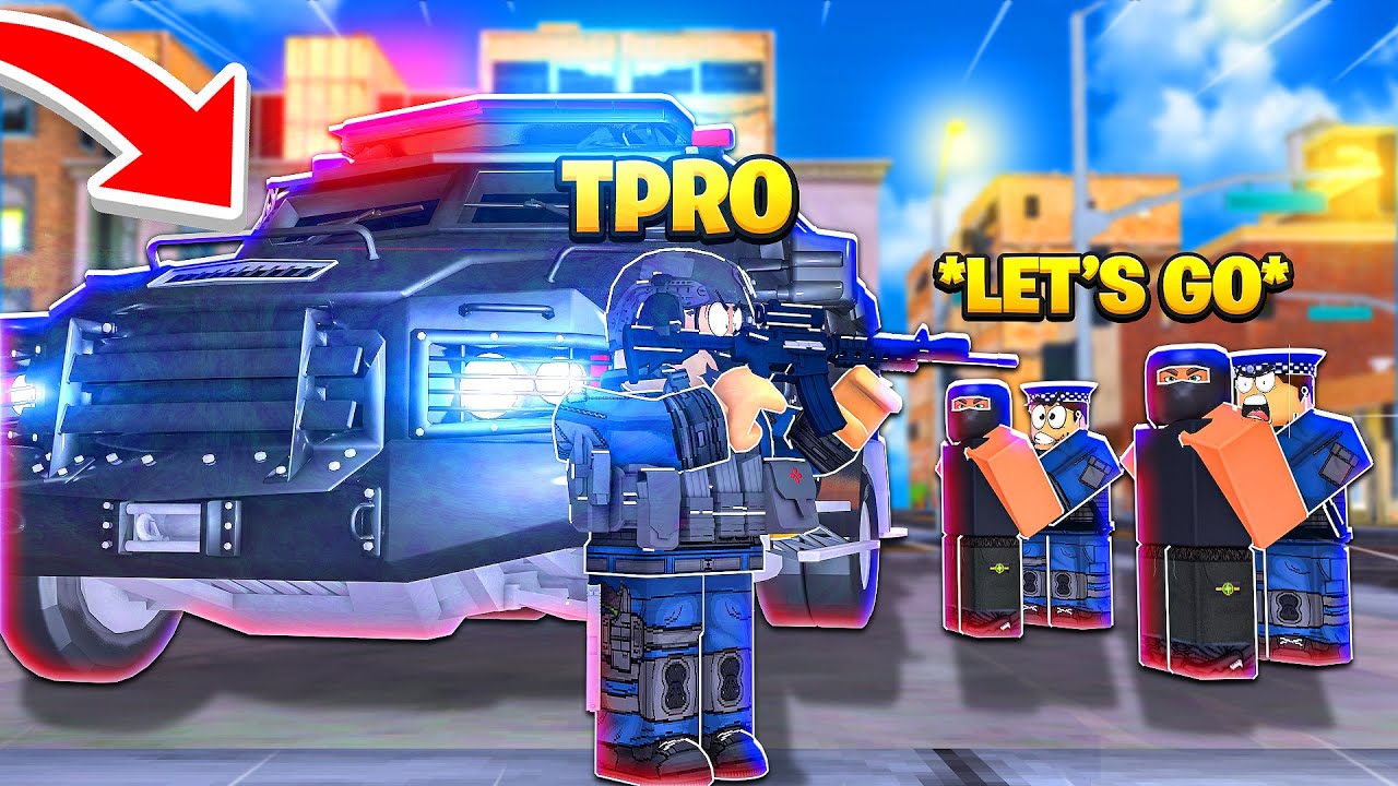 I Became a SWAT OFFICER And RAIDED Houses with STOLEN CARS In Car Dealership Tycoon!! (Roblox RP)