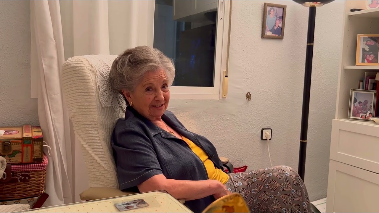 ABUELA DE DRAGONES reacciona a HARRY POTTER y la PIEDRA FILOSOFAL 🪄