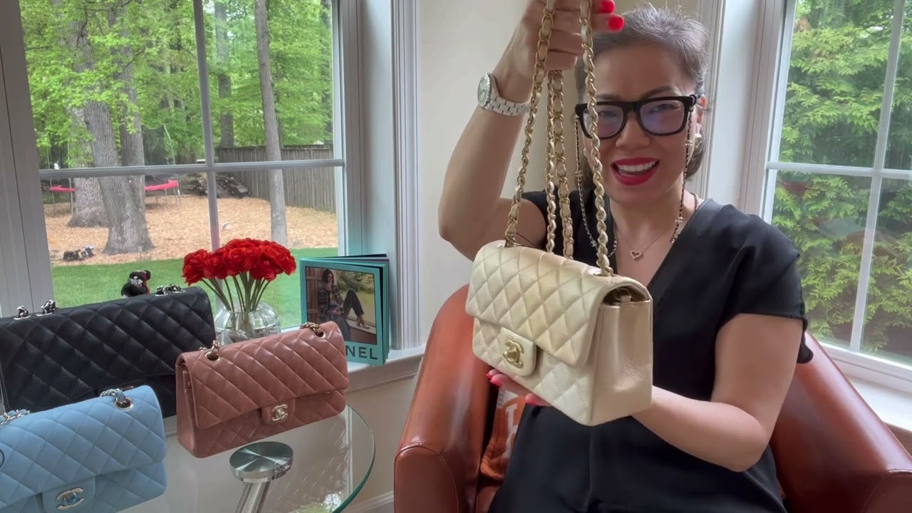 Chanel Classic Flap Jumbo, Medium, And small sizes comparison & Mod shots