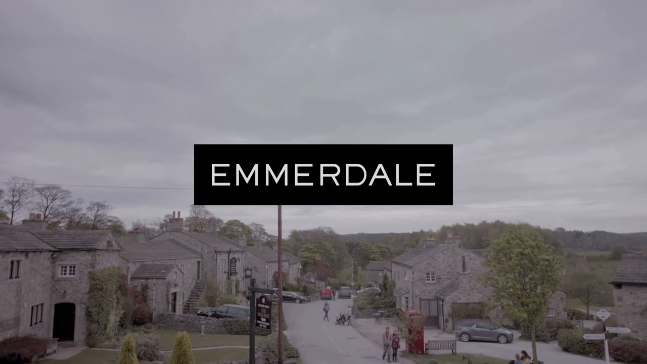 Emmerdale Titles [2011 - No VFX version]