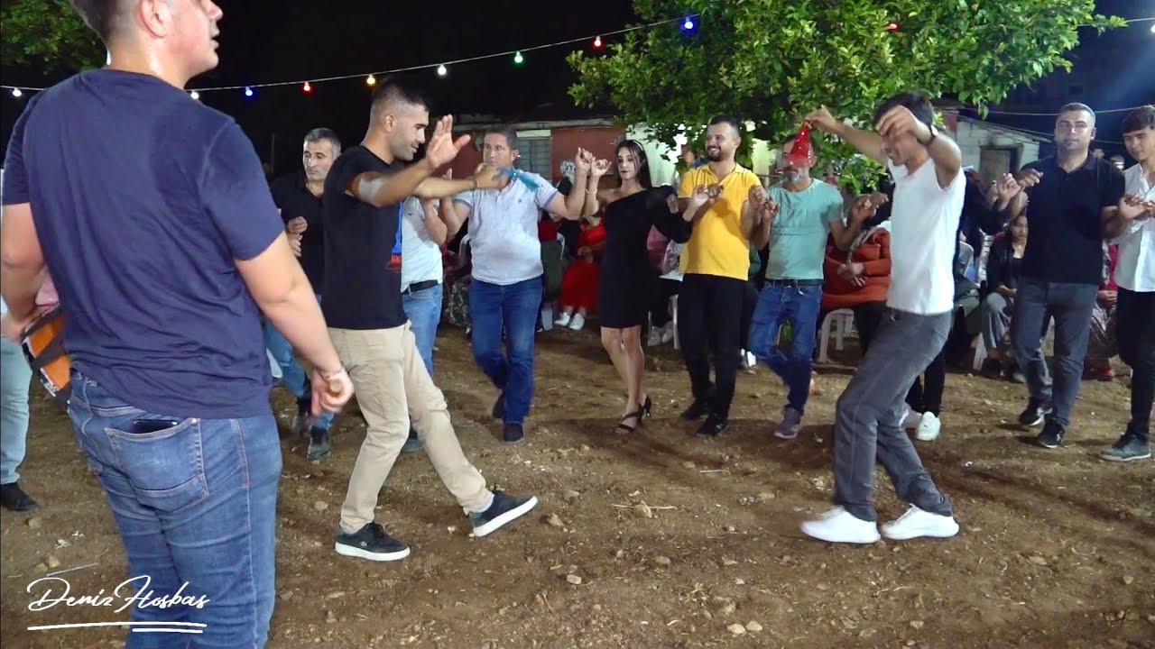 Yan Bağlamanın Böylesi Görülmedi -Efsane Halay