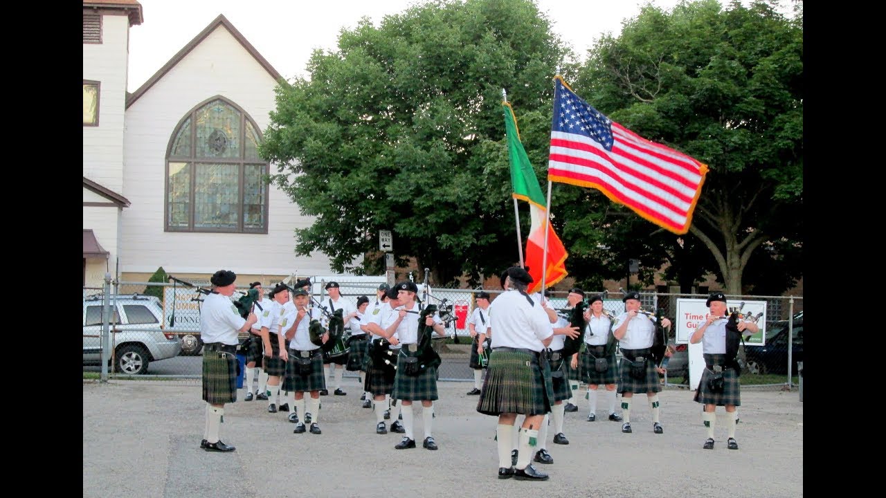 The Shannon Rovers Pipe Band:  Irish Fest Chicago